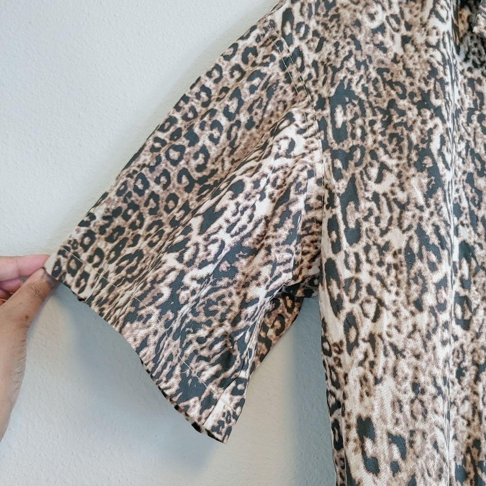 House of CB London Animal Print Short Sleeves Shirt Sz M Contemporary Casual - Picture 2 of 12